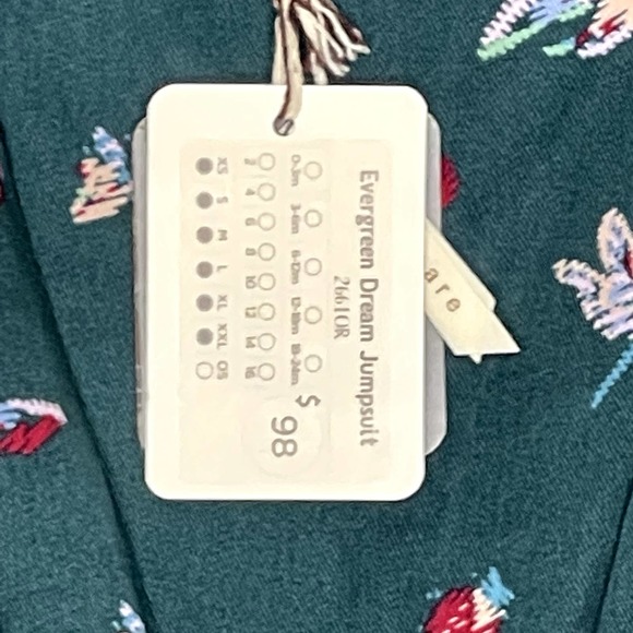 Matilda Jane Evergreen Dream Jumpsuit Size Small Green Pattern Sleeveless Womens - Picture 4 of 7